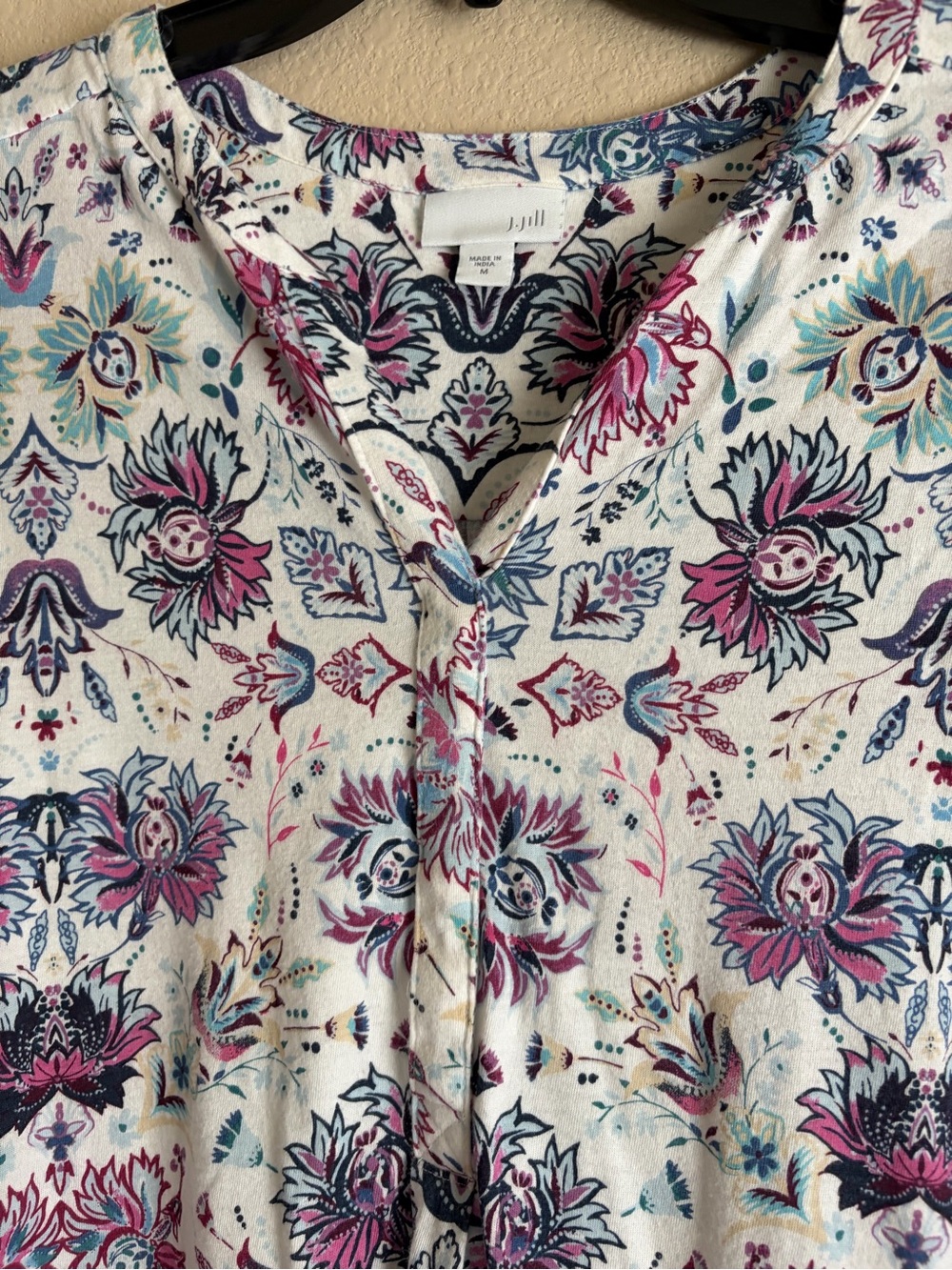 J. Jill White Floral-Print Sleeveless V-Neck Tank with Pink and Blue Accents - Picture 3 of 4